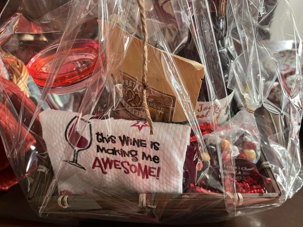 Laytons Chance Wine Basket